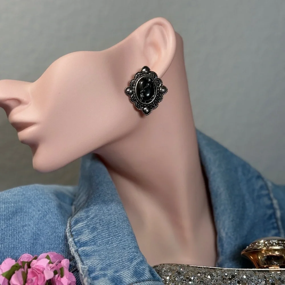 ⚜️ Vintage Black Ornate Stud Earrings | Gothic Style